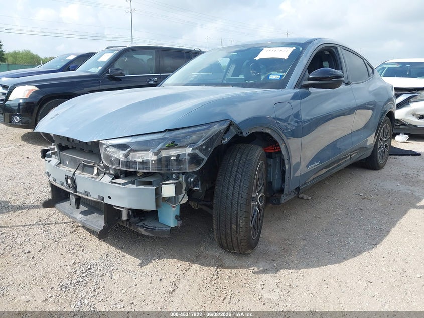 2024 Ford Mustang mach-e VIN 3FMTK3R4XRMA03136 IAAI salvage auction — RIGHT FRONT, Salvage Title, sold $10,000 on 2026-07-23 (photo 2)