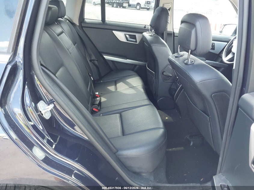 2010 Mercedes-benz Glk-class VIN WDCGG8HB6AF309611 IAAI salvage auction — FRONT END, Clear (Virginia), sold $625 on 2026-07-11 (photo 8)