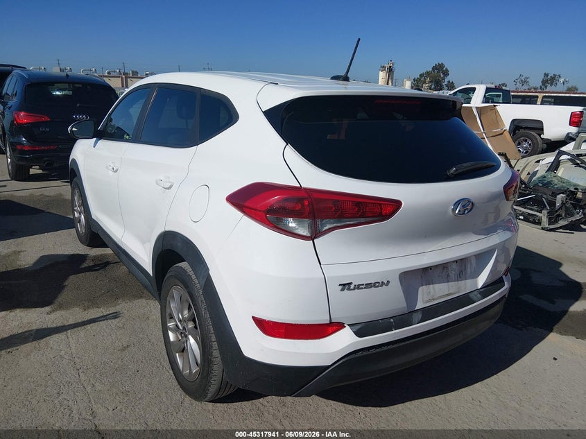 2017 Hyundai Tucson VIN KM8J23A4XHU284836 IAAI salvage auction — BIO HAZARD, Salvage Title, sold $3,275 on 2026-07-22 (photo 3)