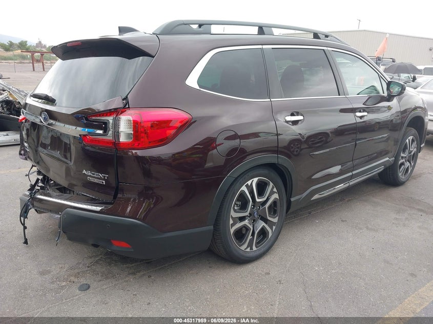 2026 Subaru Ascent VIN 4S4WMAKD3T3406678 IAAI salvage auction — SIDE, Salvage (Utah), sold $12,500 on 2026-08-21 (photo 4)