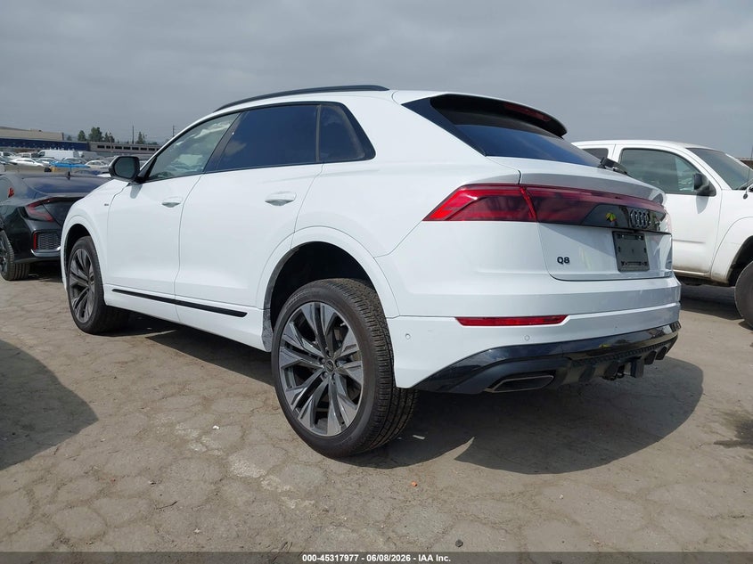 2026 Audi Q8 VIN WA1EVBF16TD017752 IAAI salvage auction — RIGHT FRONT, Salvage (California), sold $26,500 on 2026-07-30 (photo 3)
