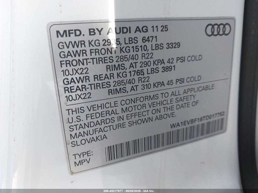 2026 Audi Q8 VIN WA1EVBF16TD017752 IAAI salvage auction — RIGHT FRONT, Salvage (California), sold $26,500 on 2026-07-30 (photo 9)