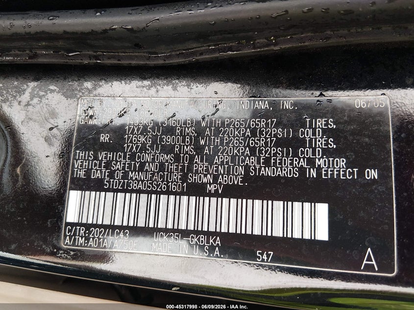 2005 Toyota Sequoia VIN 5TDZT38A05S261601 IAAI salvage auction — FRONT & REAR, Clear (Alabama), sold $600 on 2026-07-06 (photo 9)