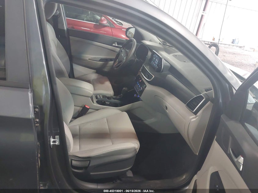 2019 Hyundai Tucson VIN KM8J3CAL7KU960414 IAAI salvage auction — FRONT & REAR, Salvage (Virginia), sold $4,750 on 2026-07-16 (photo 5)