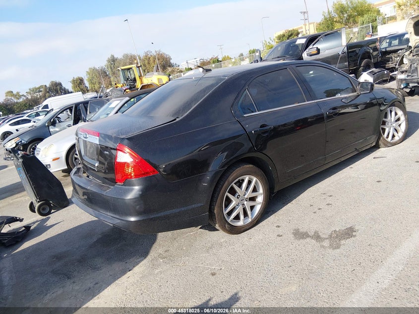 2012 Ford Fusion VIN 3FAHP0JA8CR322823 IAAI salvage auction — REAR END, Salvage (California), sold $275 on 2026-07-09 (photo 4)