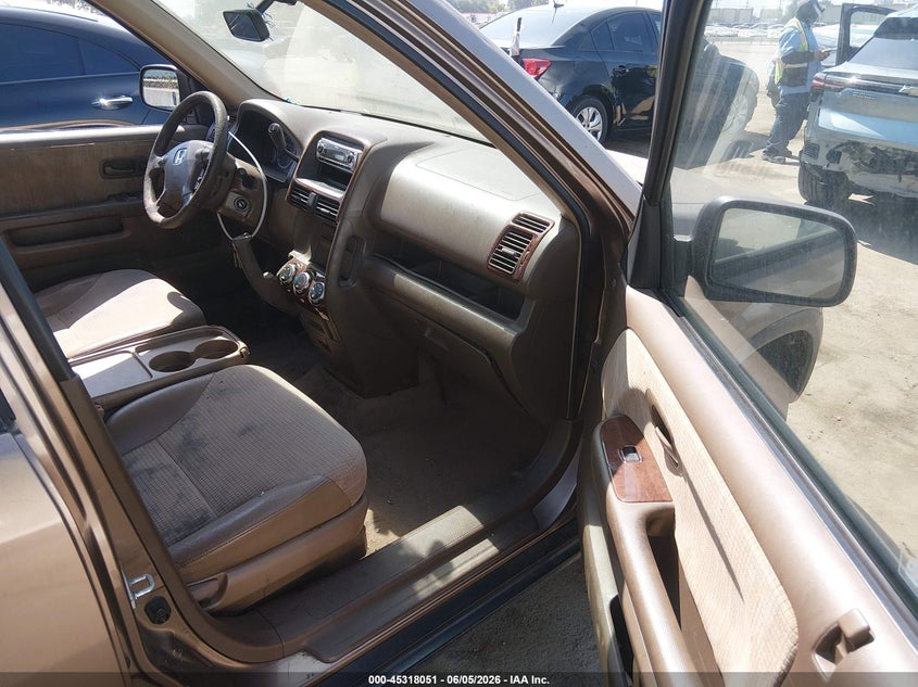 2002 Honda Cr-v VIN JHLRD68422C021748 IAAI salvage auction — NORMAL WEAR, App For Dup Clear (California), sold $475 on 2026-07-15 (photo 5)