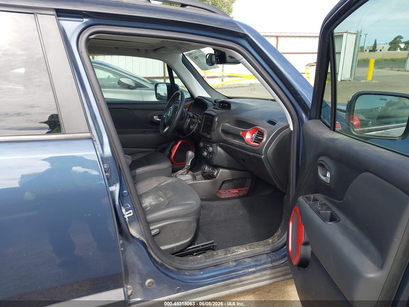 2023 Jeep Renegade VIN ZACNJDC11PPP58493 IAAI salvage auction — LEFT FRONT, Wait Title, sold $8,100 on 2026-08-08 (photo 5)