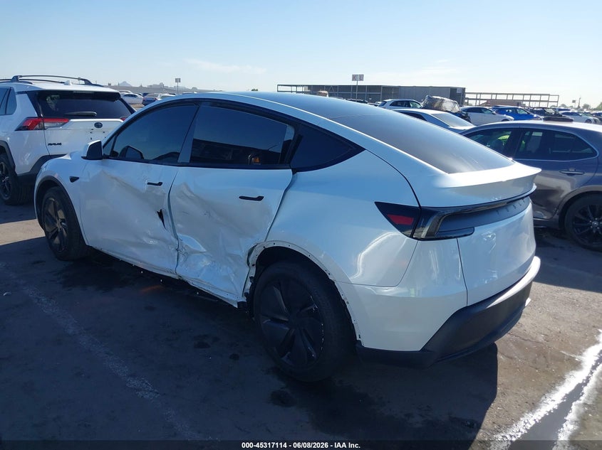 2026 Tesla Model y VIN 7SAYGDED2TA475611 IAAI salvage auction — SIDE, Salvage Title, sold $16,000 on 2026-07-15 (photo 3)