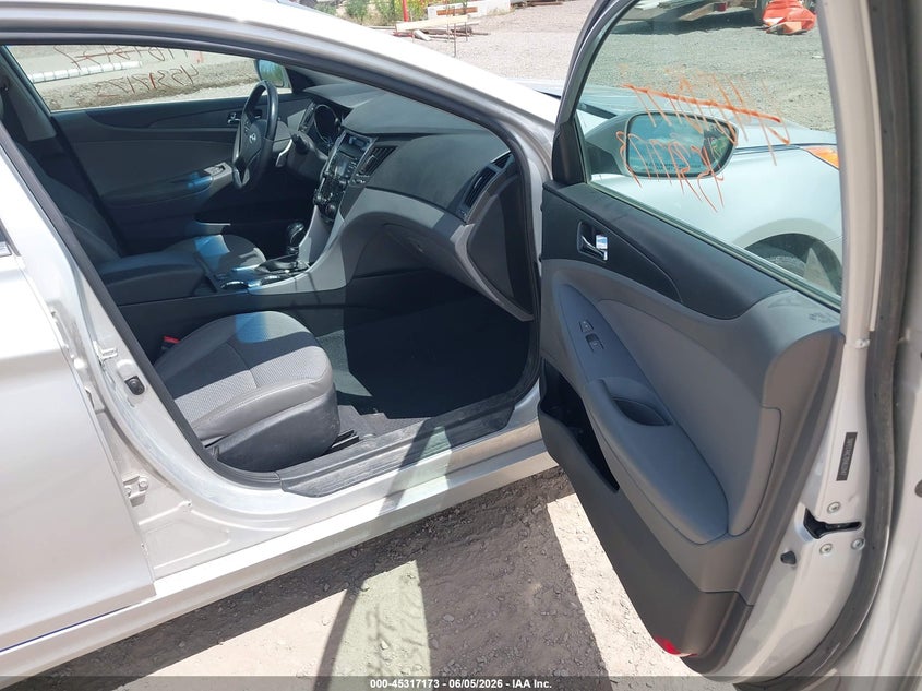 2013 Hyundai Sonata VIN 5NPEC4AC7DH633147 IAAI salvage auction — HAIL, Salvage (Idaho), sold $200 on 2026-07-29 (photo 5)