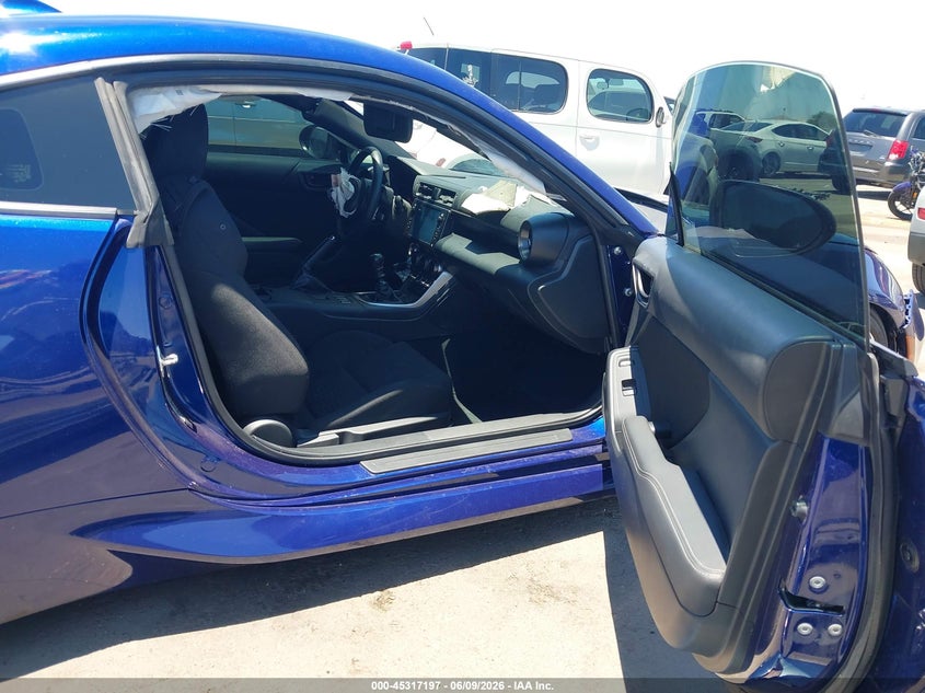 2022 Toyota Gr 86 VIN JF1ZNBB18N9757683 IAAI salvage auction — FRONT END, Salvage Title, sold $8,200 on 2026-07-28 (photo 5)