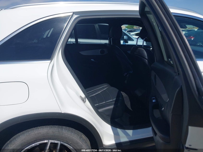 2019 Mercedes-benz Glc VIN WDC0G4JB9KV146934 IAAI salvage auction — RIGHT FRONT, Salvage (Arizona), sold $5,500 on 2026-07-07 (photo 8)