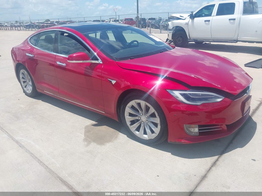 2017 Tesla Model s VIN 5YJSA1E20HF198453 IAAI salvage auction — WATER/FLOOD, Salvage Title, sold $4,250 on 2026-07-10 (photo 1)