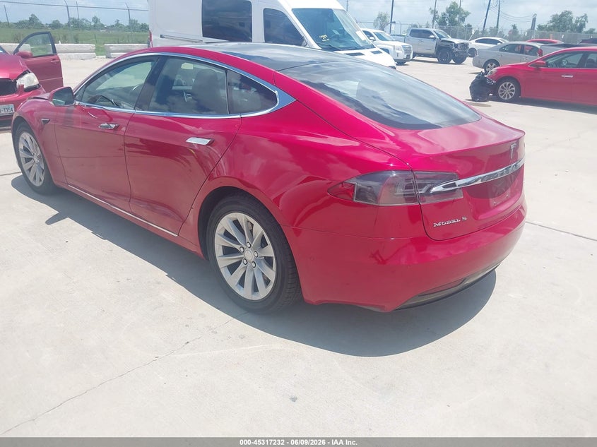 2017 Tesla Model s VIN 5YJSA1E20HF198453 IAAI salvage auction — WATER/FLOOD, Salvage Title, sold $4,250 on 2026-07-10 (photo 3)