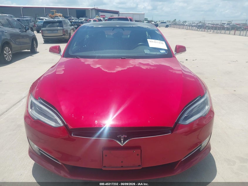 2017 Tesla Model s VIN 5YJSA1E20HF198453 IAAI salvage auction — WATER/FLOOD, Salvage Title, sold $4,250 on 2026-07-10 (photo 6)