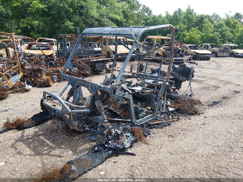 2024 Can-am/ brp Traxter VIN 3JBUVAX44RK008533 IAAI salvage auction — ENGINE BURN, Junking Certificate (Mississippi), sold $5 on 2026-07-26 (photo 2)