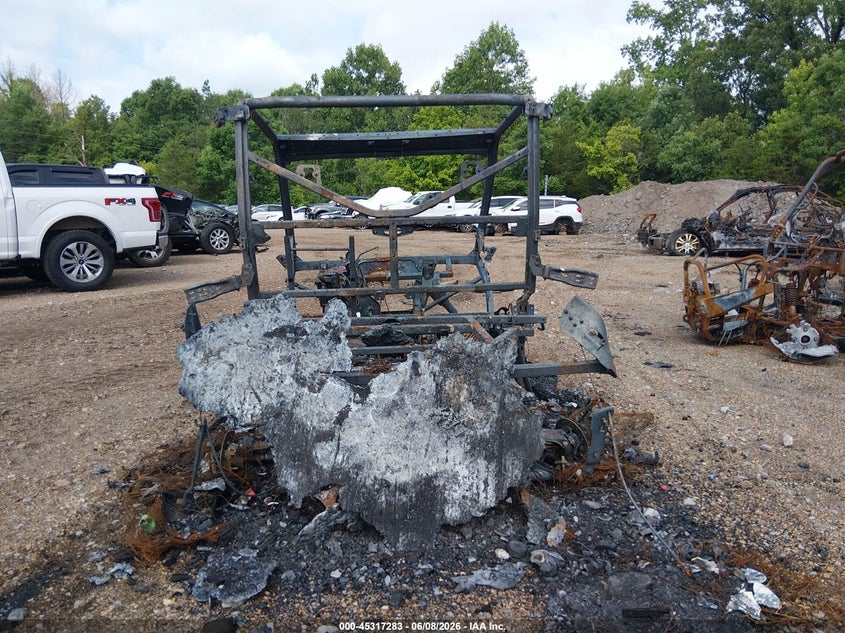 2024 Can-am/ brp Traxter VIN 3JBUVAX44RK008533 IAAI salvage auction — ENGINE BURN, Junking Certificate (Mississippi), sold $5 on 2026-07-26 (photo 6)