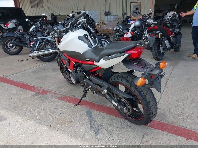 2013 Yamaha Fz VIN JYARJ18E5DA011680 IAAI salvage auction — FRONT END, Original (Texas), sold $475 on 2026-07-30 (photo 3)