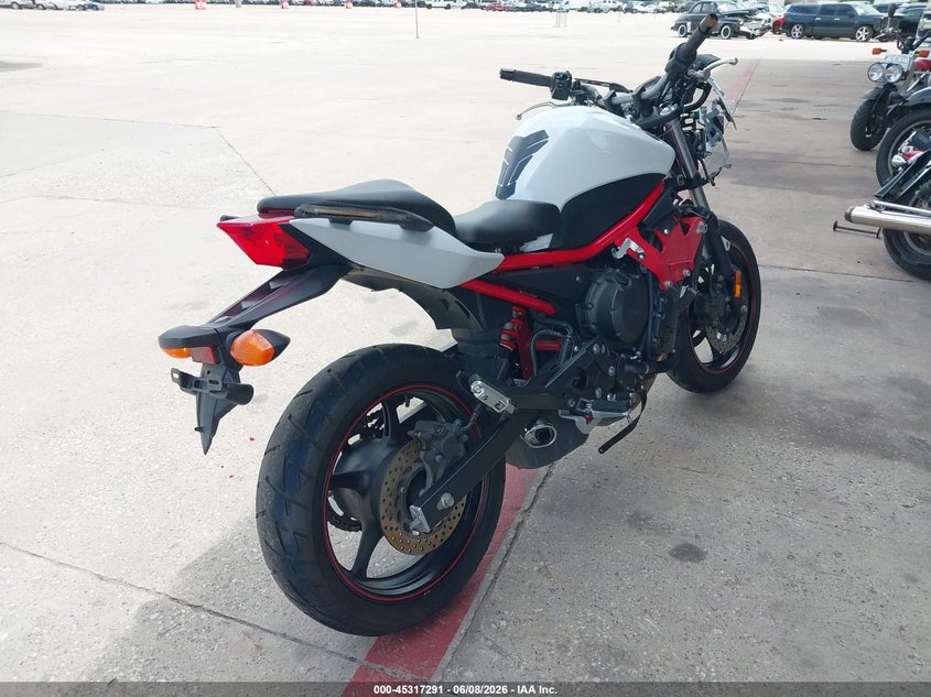 2013 Yamaha Fz VIN JYARJ18E5DA011680 IAAI salvage auction — FRONT END, Original (Texas), sold $475 on 2026-07-30 (photo 4)