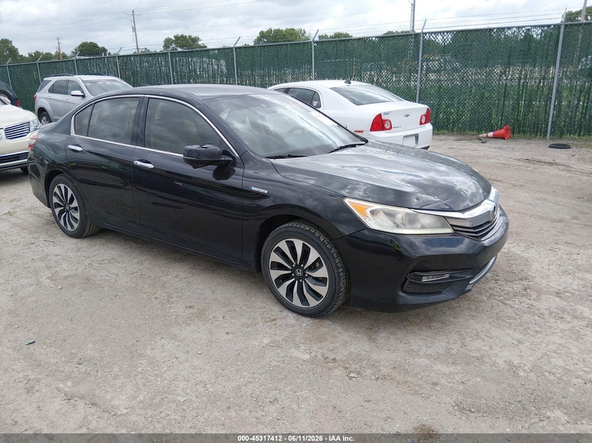 2017 Honda Accord VIN JHMCR6F35HC013312 IAAI salvage auction — HAIL, Salvage (Kansas), sold $5,600 on 2026-07-17 (photo 1)