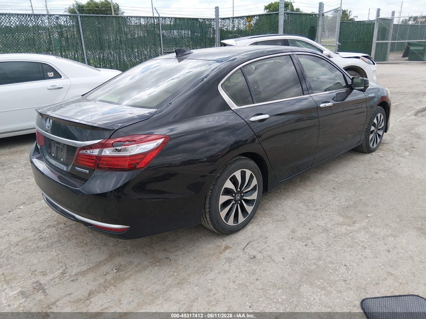 2017 Honda Accord VIN JHMCR6F35HC013312 IAAI salvage auction — HAIL, Salvage (Kansas), sold $5,600 on 2026-07-17 (photo 4)