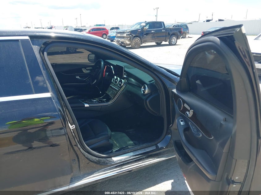 2018 Mercedes-benz C-klasse VIN WDDWF4JB0JR422806 IAAI salvage auction — WATER/FLOOD, Salvage Title, sold $4,750 on 2026-08-19 (photo 5)
