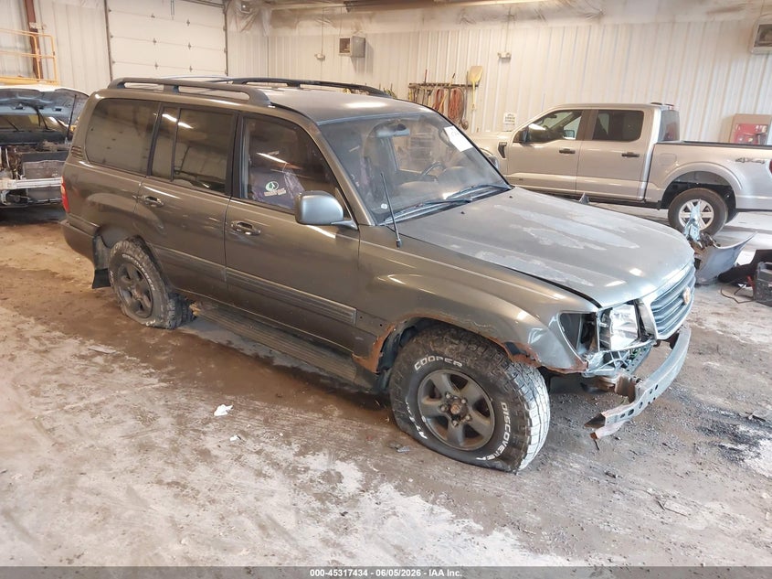 1998 Toyota Land cruiser VIN JT3HT05J3W0006190 IAAI salvage auction — NORMAL WEAR, Clear (Michigan), sold $325 on 2026-07-28 (photo 1)