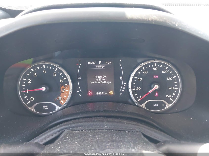 2018 Jeep Renegade VIN ZACCJABB4JPH70356 IAAI salvage auction — FRONT END, Salvage Title, sold $1,850 on 2026-08-05 (photo 7)