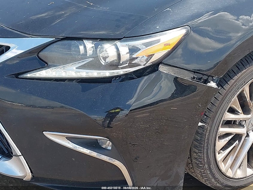 2016 Lexus ES VIN JTHBK1GG4G2211727 IAAI salvage auction — HAIL, Salvage Title, sold $6,875 on 2026-07-29 (photo 6)