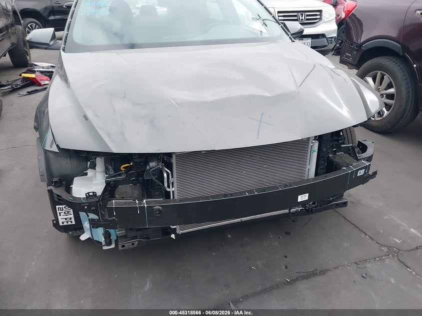 2026 Hyundai Elantra VIN KMHLL4DG9TU181689 IAAI salvage auction — FRONT END, Salvage Title, sold $6,200 on 2026-07-11 (photo 6)