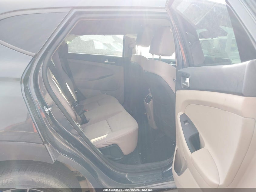 2020 Hyundai Tucson VIN KM8J33AL2LU208864 IAAI salvage auction — LEFT SIDE, Salvage Title, sold $3,450 on 2026-07-07 (photo 8)