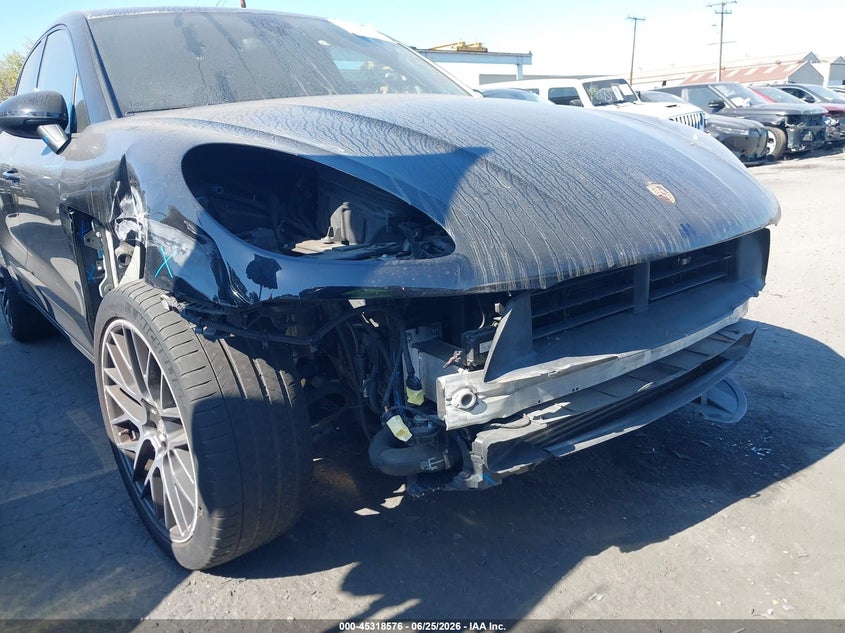 2019 Porsche Macan VIN WP1AA2A53KLB06644 IAAI salvage auction — FRONT END, Salvage Certificate (California), sold $9,000 on 2026-07-10 (photo 6)