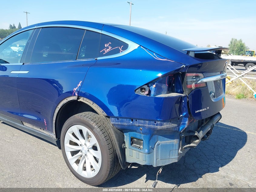 2018 Tesla Model x VIN 5YJXCDE20JF114123 IAAI salvage auction — LEFT REAR, Salvage (Oregon), sold $9,025 on 2026-08-27 (photo 6)