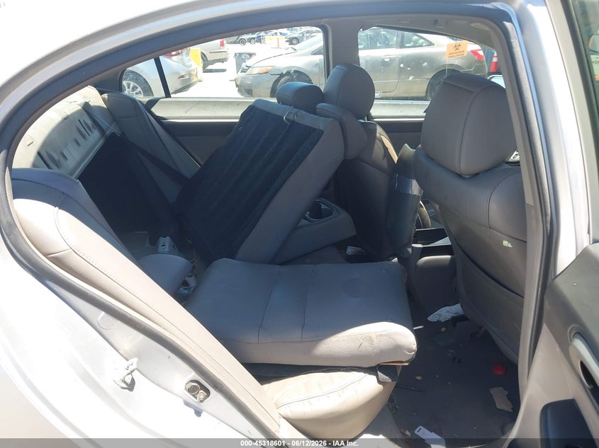 2011 Honda Civic VIN 19XFA1F9XBE023976 IAAI salvage auction — BIO HAZARD, Non-Repairable (California), sold $650 on 2026-07-09 (photo 8)
