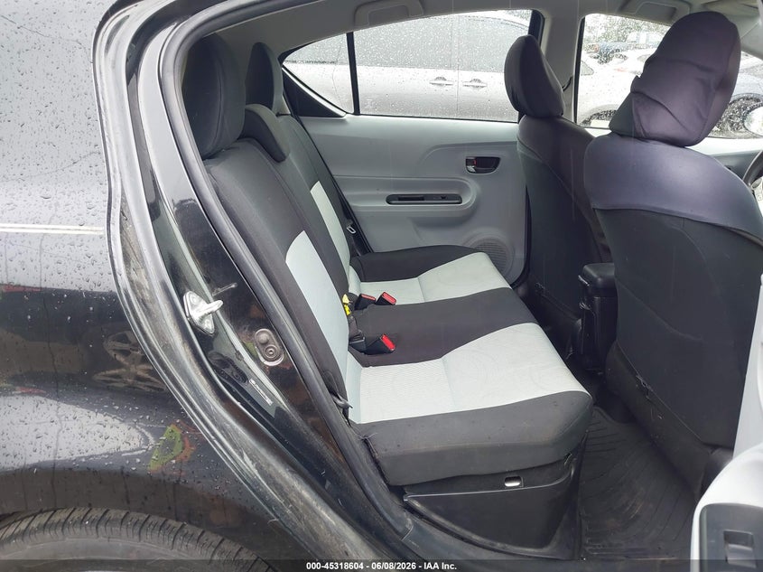 2012 Toyota Prius c VIN JTDKDTB37C1503352 IAAI salvage auction — NORMAL WEAR, Salvage Title, sold $1,250 on 2026-07-15 (photo 8)