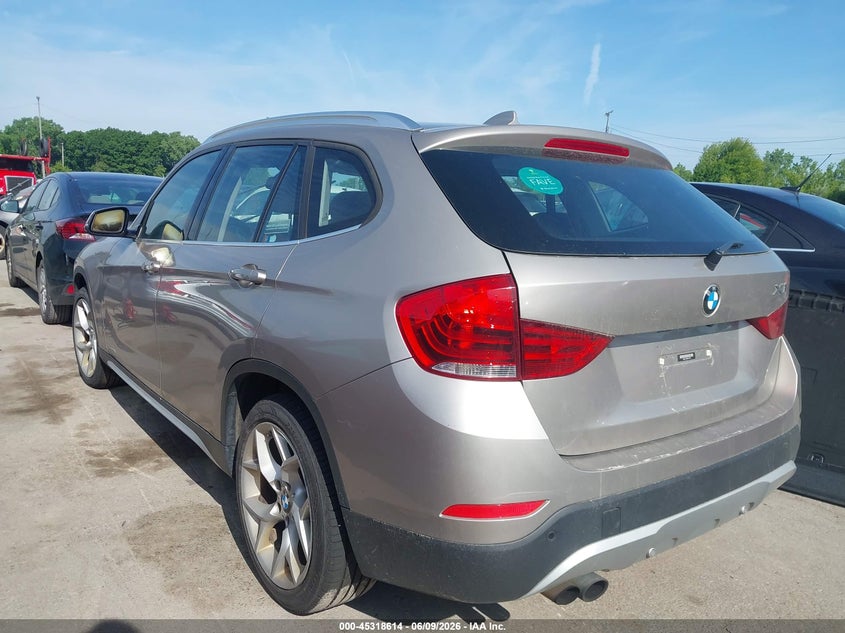 2014 BMW X1 VIN WBAVL1C55EVY13738 IAAI salvage auction — RIGHT FRONT, Salvage Title, sold $275 on 2026-07-07 (photo 3)