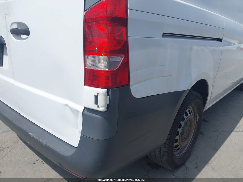 2016 Mercedes-benz Metris VIN WD3PG2EA6G3171605 IAAI salvage auction — RIGHT REAR, Salvage Title, sold $2,650 on 2026-07-11 (photo 6)