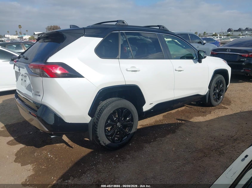 2024 Toyota Rav 4 VIN JTME6RFV3RD564971 IAAI salvage auction — LEFT FRONT, Salvage Title, sold $20,050 on 2026-07-20 (photo 4)