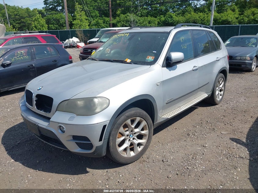 2011 BMW X5 VIN 5UXZV4C51BL414072 IAAI salvage auction — FRONT & REAR, Bill Of Sale (New York), sold $475 on 2026-07-07 (photo 2)