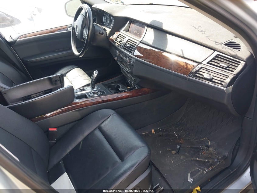 2011 BMW X5 VIN 5UXZV4C51BL414072 IAAI salvage auction — FRONT & REAR, Bill Of Sale (New York), sold $475 on 2026-07-07 (photo 5)