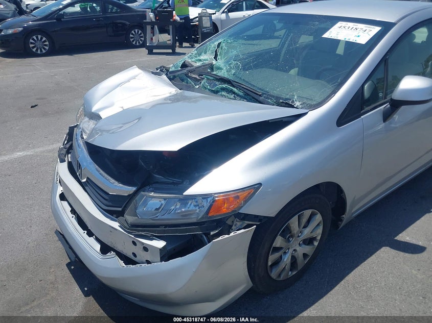 2012 Honda Civic VIN 19XFB2F5XCE367857 IAAI salvage auction — FRONT END, Salvage Title, sold $1,625 on 2026-07-09 (photo 6)