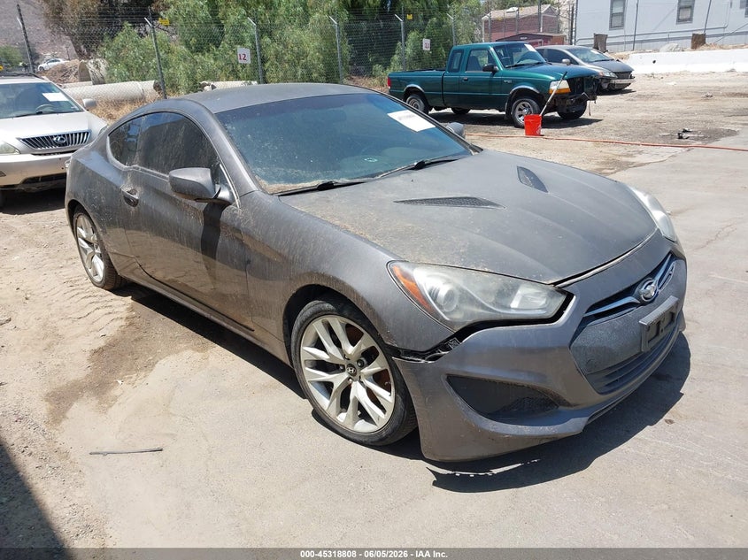 2013 Hyundai Genesis VIN KMHHT6KD9DU080972 IAAI salvage auction — NORMAL WEAR, Salvage Title - Dealer (California), sold $600 on 2026-07-14 (photo 1)