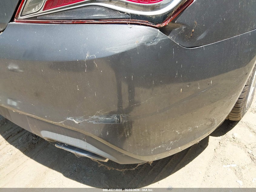 2013 Hyundai Genesis VIN KMHHT6KD9DU080972 IAAI salvage auction — NORMAL WEAR, Salvage Title - Dealer (California), sold $600 on 2026-07-14 (photo 6)