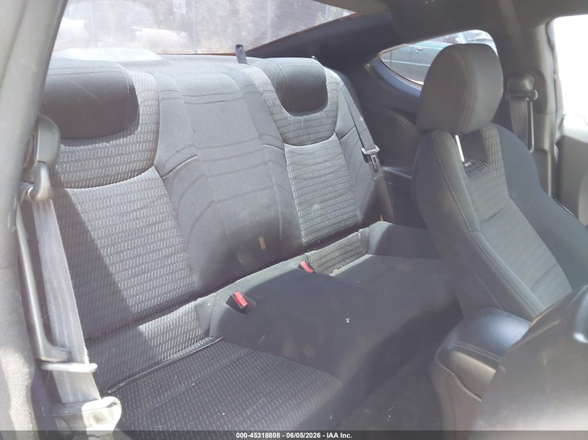 2013 Hyundai Genesis VIN KMHHT6KD9DU080972 IAAI salvage auction — NORMAL WEAR, Salvage Title - Dealer (California), sold $600 on 2026-07-14 (photo 8)