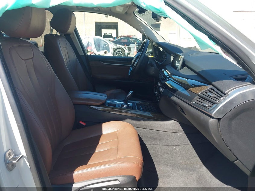 2016 BMW X5 VIN 5UXKS4C51G0N14238 IAAI salvage auction — RIGHT SIDE, Salvage Title, sold $7,725 on 2026-07-06 (photo 5)
