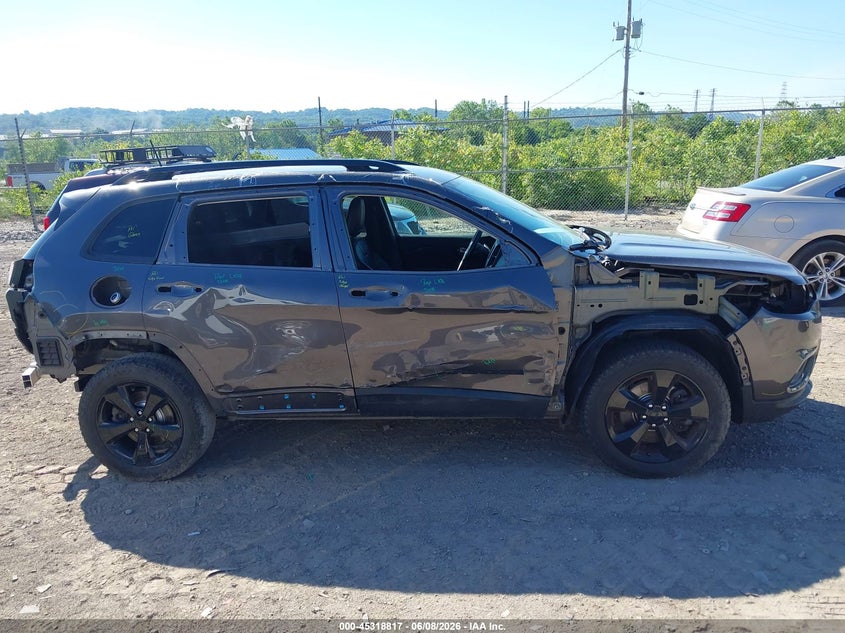 2020 Jeep Cherokee VIN 1C4PJMLB0LD540798 IAAI salvage auction — RIGHT SIDE, Salvage (Pennsylvania), sold $3,100 on 2026-08-14 (photo 6)