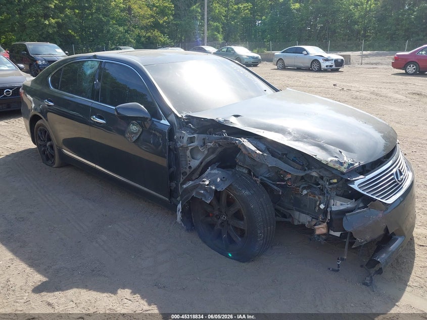 2007 Lexus Ls 460 VIN JTHGL46F675001271 IAAI salvage auction — NORMAL WEAR, Clear (Virginia), sold $775 on 2026-07-15 (photo 1)