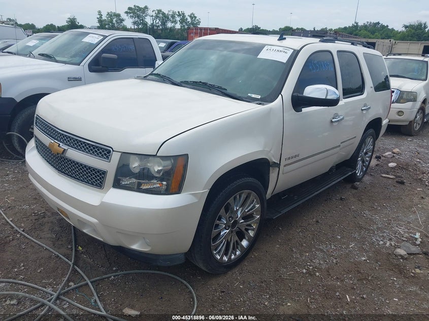 2012 Chevrolet Tahoe VIN 1GNSKCE07CR294419 IAAI salvage auction — LEFT FRONT, Clear (Tennessee), sold $1,775 on 2026-07-09 (photo 2)