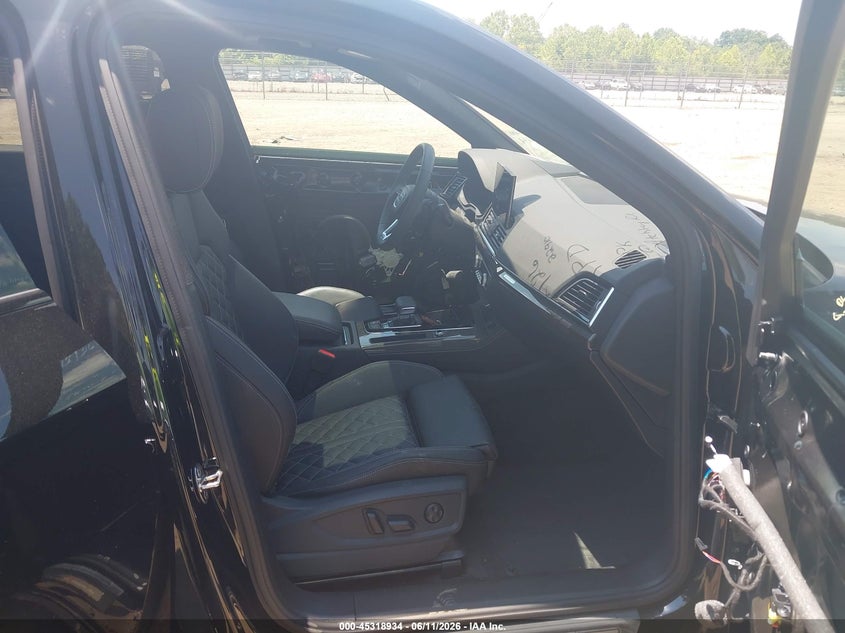2024 Audi Sq5 sportback VIN WA134AFYXR2022295 IAAI salvage auction — FRONT END, Clear (Tennessee), sold $26,200 on 2026-07-27 (photo 5)