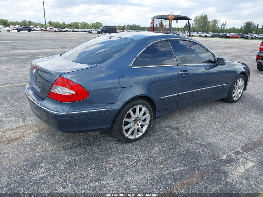 2006 Mercedes-benz Clk-class VIN WDBTJ56J86F189654 IAAI salvage auction — NORMAL WEAR, Clear (Florida), sold $550 on 2026-08-06 (photo 4)