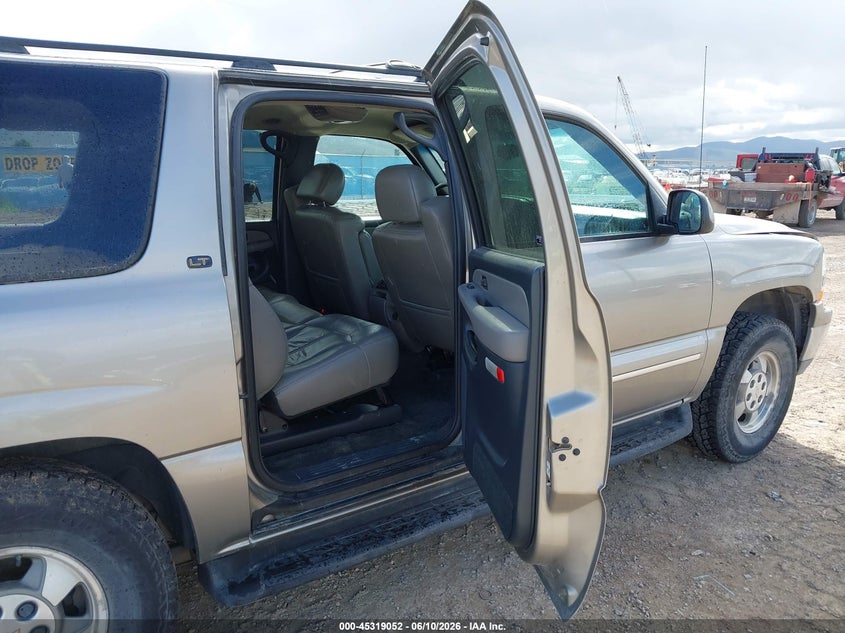 2002 Chevrolet Suburban 1500 VIN 3GNFK16Z32G278994 IAAI salvage auction — LEFT REAR, Clear (Montana), sold $225 on 2026-07-08 (photo 8)